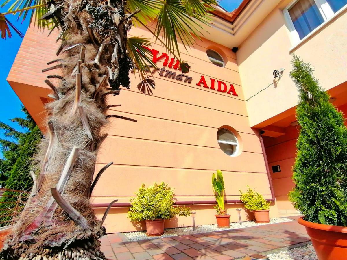 Villa Aida Apartman Hajduszoboszlo Exterior photo